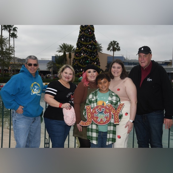 Meet your Posher, Tricia! - Picture 8 of 8